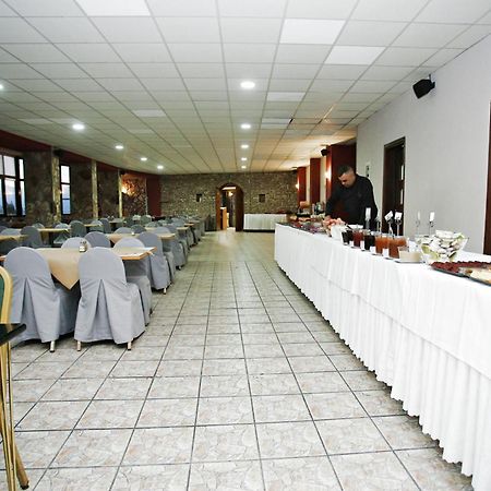 Hotel Lecadin Karpenísion Esterno foto