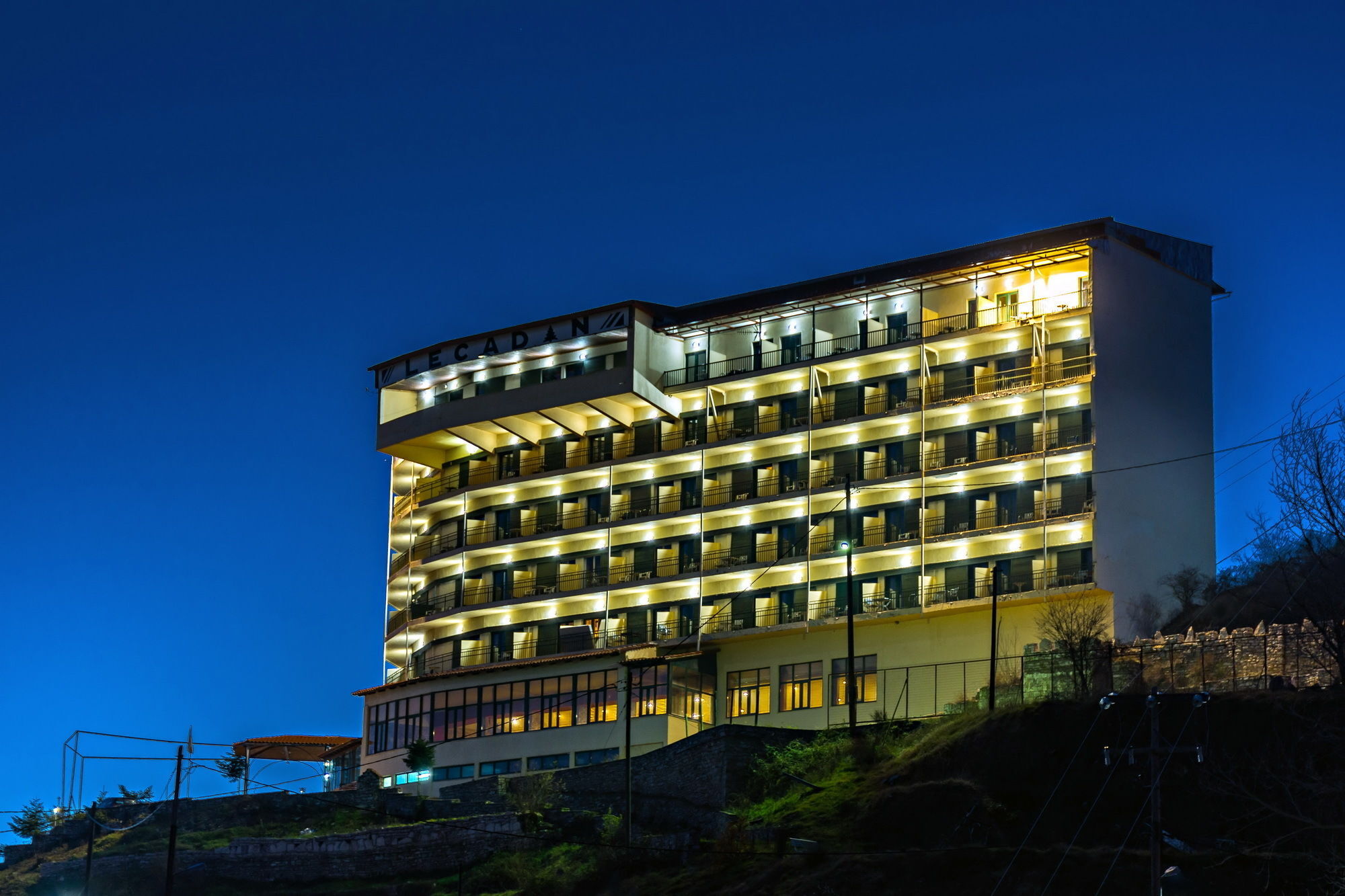 Hotel Lecadin Karpenísion Esterno foto