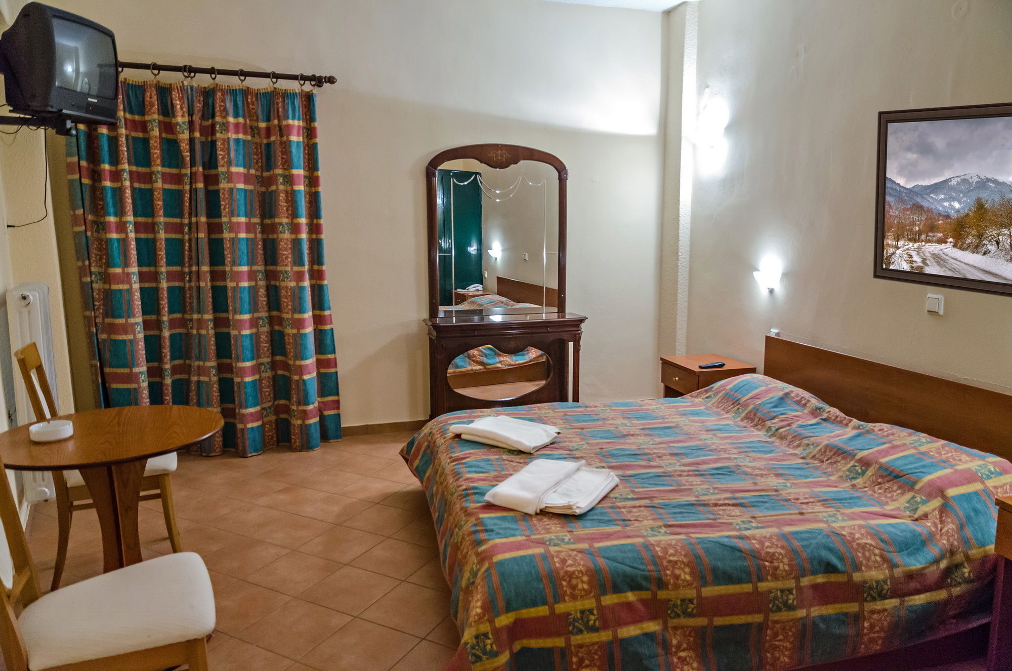 Hotel Lecadin Karpenísion Esterno foto